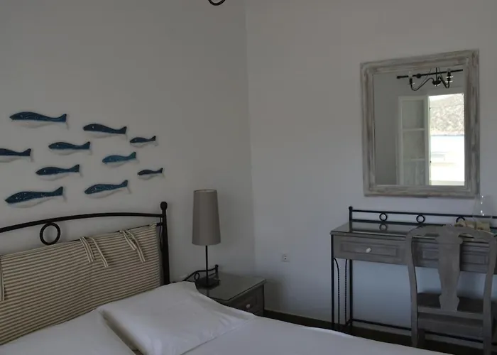 Sun & Sea * Apolonía